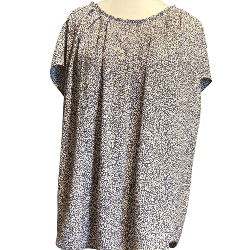 LC Lauren Conrad Boxy Blue and White Blouse with Relaxed Fit